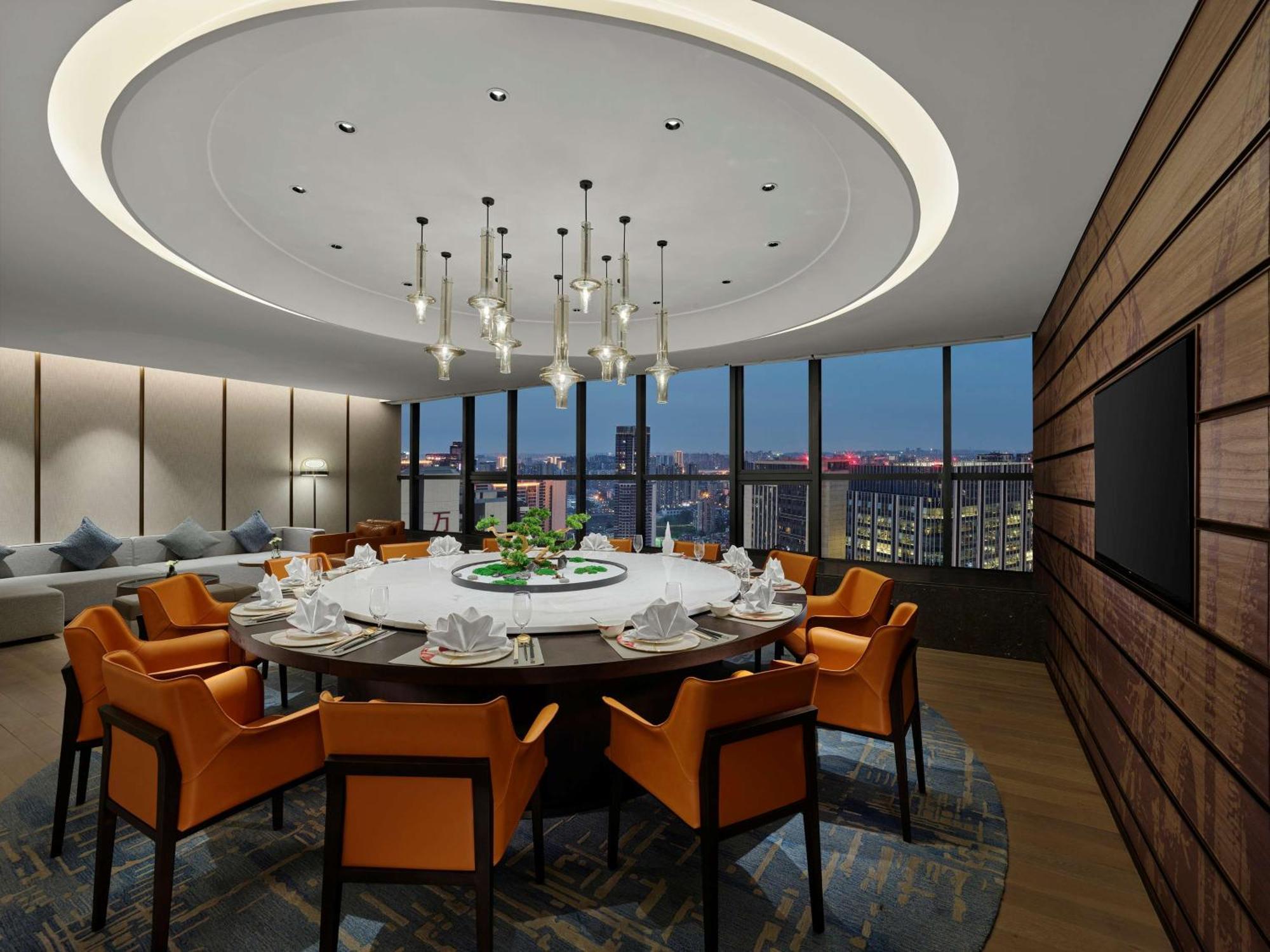 Doubletree By Hilton Chengdu Riverside - Close To Panda Base And Chengdu East Railway المظهر الخارجي الصورة